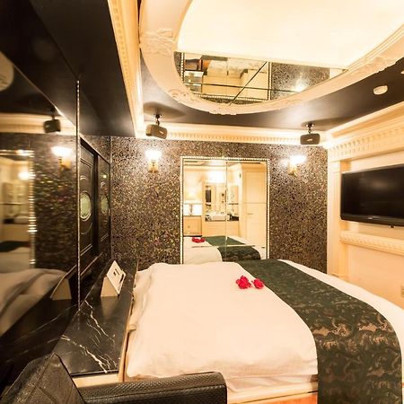 Hotel W-Aramis -W Group Hotels And Resorts- (Adults Only) طوكيو المظهر الخارجي الصورة